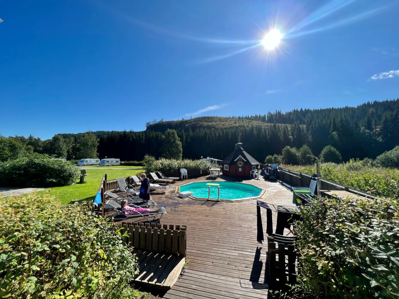 Svømmebasseng - Gullvåg Camping